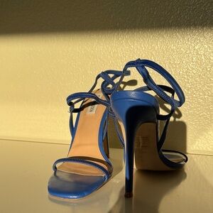 Elegant Blue Strappy Heels